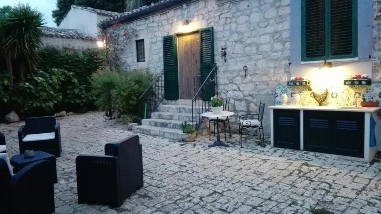 Oasi Di Campagna Hotel Modica Exterior photo