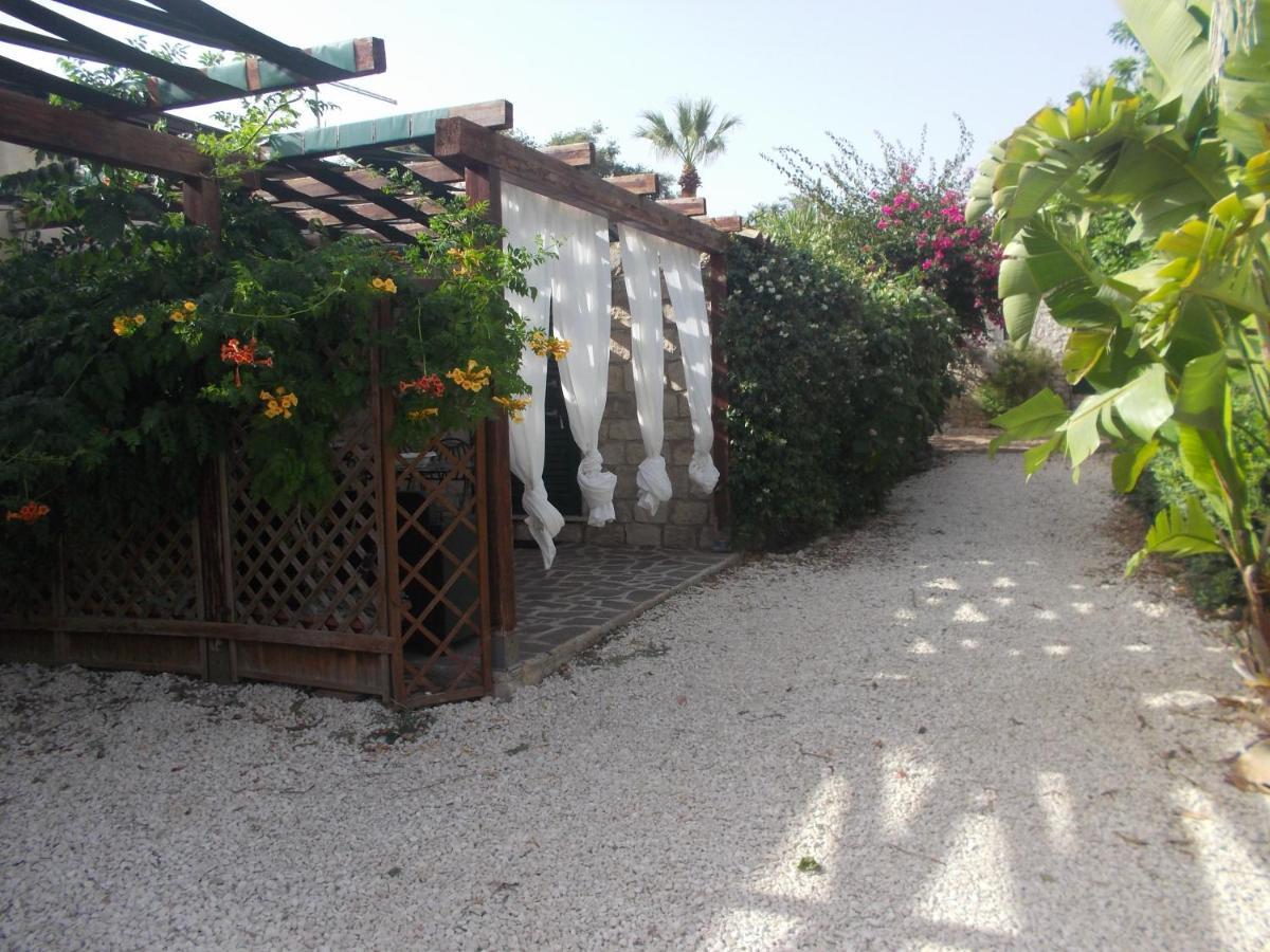 Oasi Di Campagna Hotel Modica Exterior photo